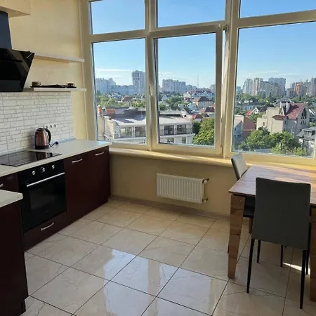 каманина, Apartment *